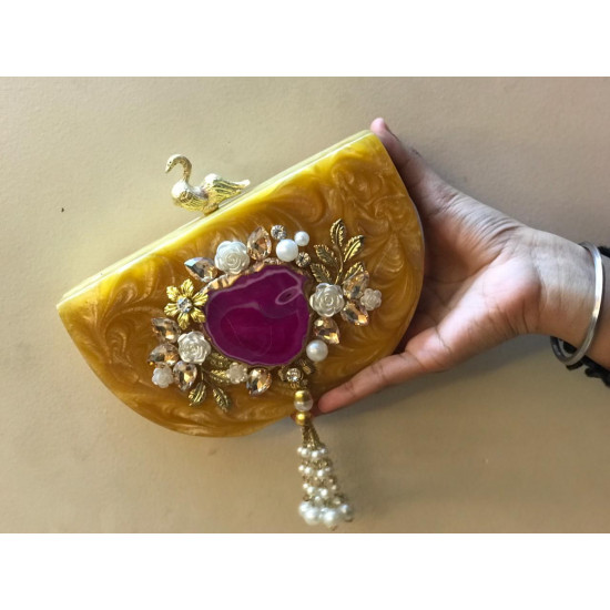 Customized Raisin Clutch Golden (Delivery time 3-4 Weeks)