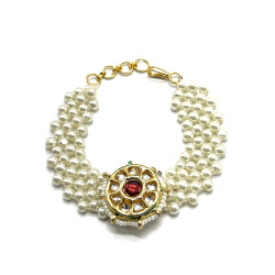Round Pearly Bracelet