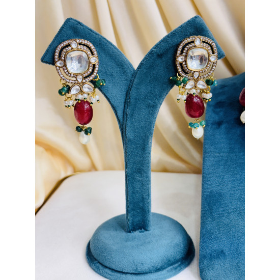 Radiant Choker Set Radiant Choker Set