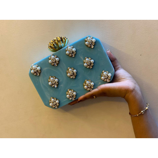 Light Blue Raisin Clutch (Delivery time 3-4 Weeks)