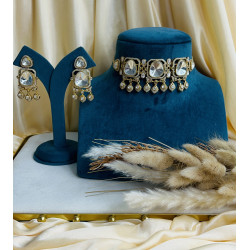 Veena Choker Set